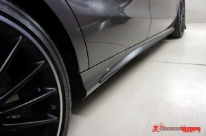 CLA 45 carbon fibre skirt wrap