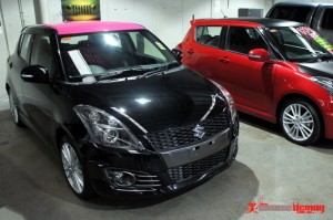 Suzuki Swift Gloss Pink Roof