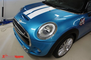 Mini Cooper white stripes