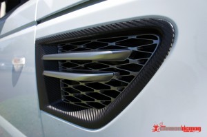 Range Rover Carbon Fibre Vent Wrap