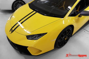 Lamborghini Huracan Performate Custom Stripe